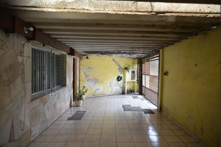 Casa à venda com 117m², 2 quartos e 2 vagasGaragem