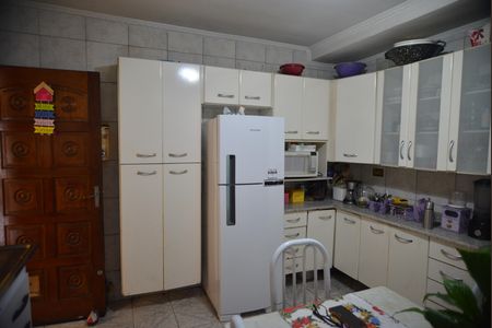 Casa à venda com 117m², 2 quartos e 2 vagasCozinha