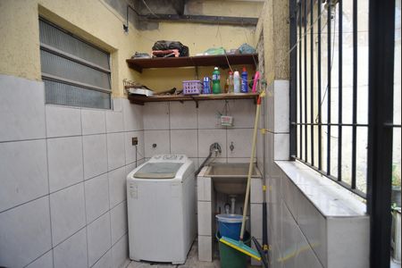 Casa à venda com 117m², 2 quartos e 2 vagasÁrea de Serviço