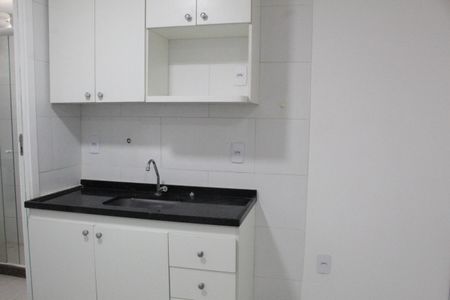 Cozinha de apartamento para alugar com 1 quarto, 45m² em Anil, Rio de Janeiro