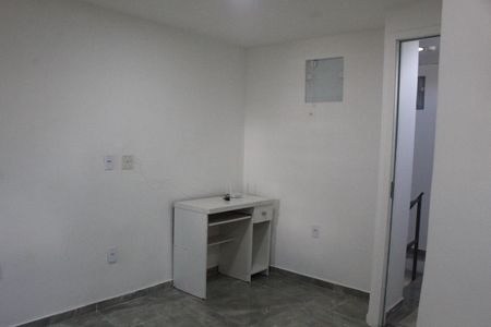 Sala/Cozinha de apartamento para alugar com 1 quarto, 45m² em Anil, Rio de Janeiro