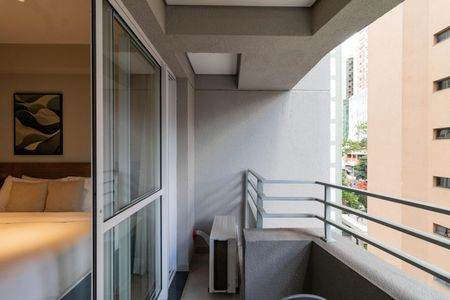 Varanda de kitnet/studio à venda com 1 quarto, 25m² em Perdizes, São Paulo
