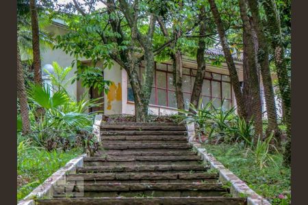 Apartamento à venda com 55m², 2 quartos e 1 vaga Apartamento à venda com 55m², 2 quartos e 1 vagaÁrea comum - Salão de festas