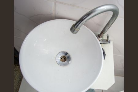 Casa à venda com 120m², 2 quartos e 2 vagasLavabo