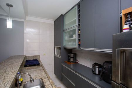Casa à venda com 120m², 2 quartos e 2 vagasCozinha