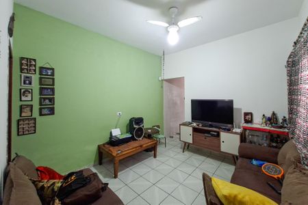 Casa para alugar com 450m², 3 quartos e 2 vagas Casa para alugar com 450m², 3 quartos e 2 vagasSala