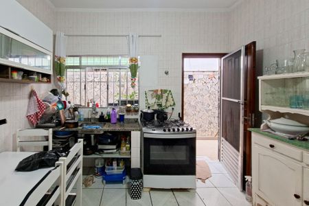 Casa para alugar com 450m², 3 quartos e 2 vagas Casa para alugar com 450m², 3 quartos e 2 vagasCozinha