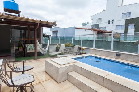 Apartamento à venda com 210m², 3 quartos e 2 vagas Apartamento à venda com 210m², 3 quartos e 2 vagasÁrea externa - cobertura