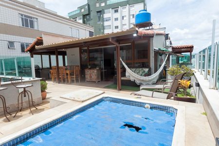 Apartamento à venda com 210m², 3 quartos e 2 vagas Apartamento à venda com 210m², 3 quartos e 2 vagasÁrea externa - cobertura