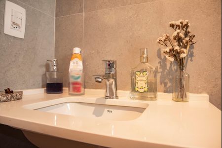 Apartamento à venda com 68m², 2 quartos e 1 vagaBanheiro da Suíte