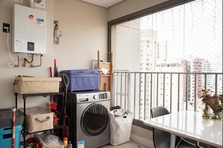 Apartamento à venda com 68m², 2 quartos e 1 vagaÁrea de Serviço