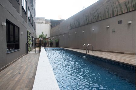 Studio para alugar com 30m², 1 quarto e sem vagaÁrea comum - Piscina