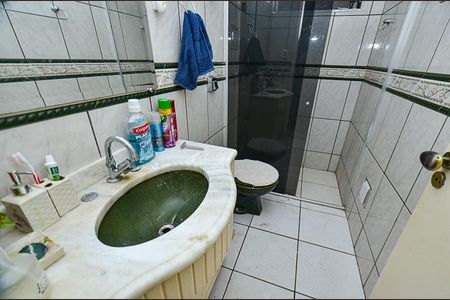 Casa à venda com 312m², 6 quartos e sem vaga Casa à venda com 312m², 6 quartos e sem vagaBanheiro Social casa 2