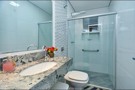 Casa à venda com 312m², 6 quartos e sem vaga Casa à venda com 312m², 6 quartos e sem vagaBanheiro Social casa 1