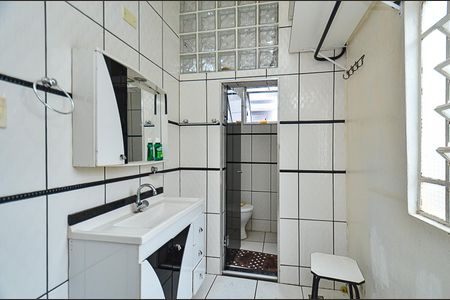 Casa à venda com 312m², 6 quartos e sem vaga Casa à venda com 312m², 6 quartos e sem vagaBanheiro Suíte casa 2