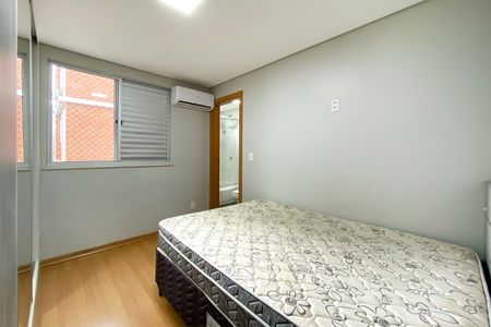 Apartamento para alugar com 56m², 2 quartos e 2 vagas Apartamento para alugar com 56m², 2 quartos e 2 vagasSuite 1