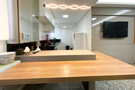 Apartamento para alugar com 56m², 2 quartos e 2 vagas Apartamento para alugar com 56m², 2 quartos e 2 vagasCozinha