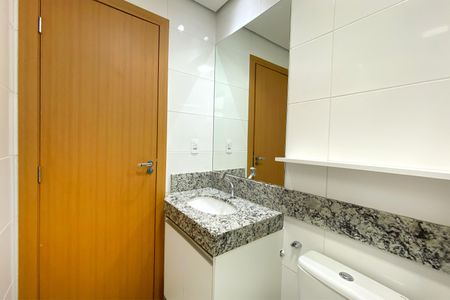 Apartamento para alugar com 56m², 2 quartos e 2 vagas Apartamento para alugar com 56m², 2 quartos e 2 vagasBanheiro da Suíte 2