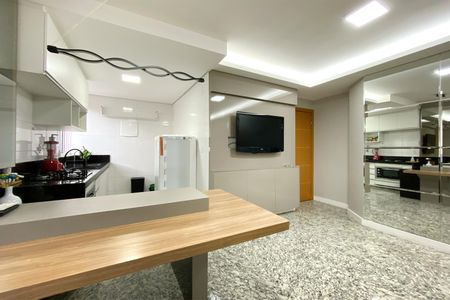 Sala de apartamento para alugar com 2 quartos, 56m² em Carmo, Belo Horizonte