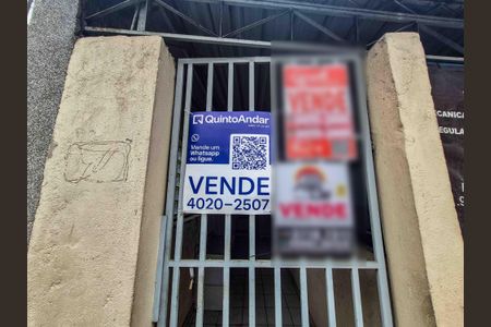 Casa à venda com 328m², 5 quartos e 6 vagasFachada - Plaquinha