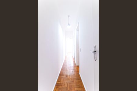 Apartamento para alugar com 60m², 2 quartos e sem vagaBanheiro Corredor