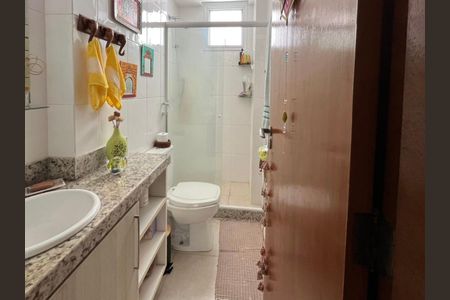 Apartamento à venda com 110m², 3 quartos e 2 vagas Apartamento à venda com 110m², 3 quartos e 2 vagasSuíte - Banheiro