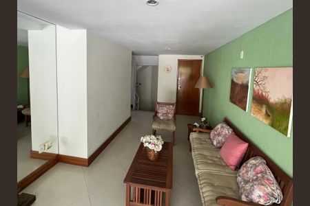 Apartamento à venda com 110m², 3 quartos e 2 vagas Apartamento à venda com 110m², 3 quartos e 2 vagasÁrea comum
