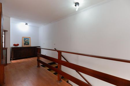 Casa à venda com 180m², 4 quartos e 1 vagaHall dos dormitórios