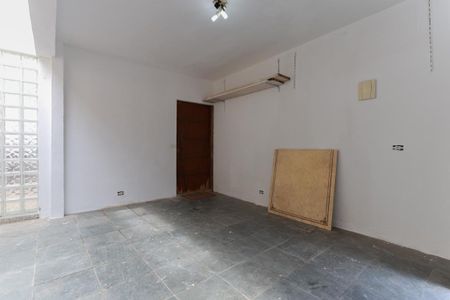 Casa à venda com 180m², 4 quartos e 1 vagaGaragem