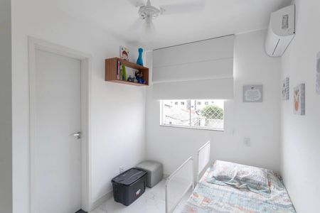 Casa de condomínio à venda com 81m², 2 quartos e 1 vagaSuíte 1