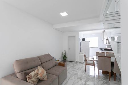 Casa de condomínio à venda com 81m², 2 quartos e 1 vagaSala