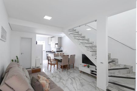 Sala de casa de condomínio à venda com 2 quartos, 81m² em Floramar, Belo Horizonte