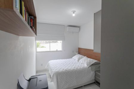 Casa de condomínio à venda com 81m², 2 quartos e 1 vagaSuíte 2