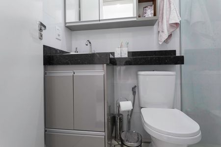 Casa de condomínio à venda com 81m², 2 quartos e 1 vagaBanheiro da suíte 2