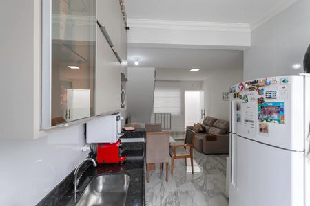 Casa de condomínio à venda com 81m², 2 quartos e 1 vagaCozinha