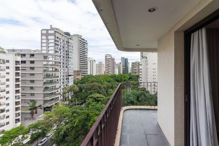 Varanda de apartamento à venda com 4 quartos, 173m² em Vila Nova Conceição, São Paulo