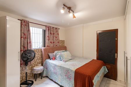 Quarto 2 de casa à venda com 2 quartos, 247m² em Vila Londrina, São Paulo