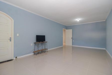 Casa à venda com 3 quartos, 206m² em Cavalhada, Porto Alegre