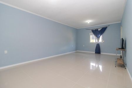 Casa à venda com 3 quartos, 206m² em Cavalhada, Porto Alegre