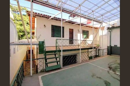 Casa para alugar com 6 quartos, 270m² em São Pedro, Belo Horizonte