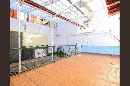 Casa para alugar com 6 quartos, 270m² em São Pedro, Belo Horizonte