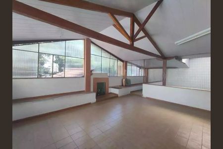 Sala de casa para alugar com 6 quartos, 270m² em São Pedro, Belo Horizonte