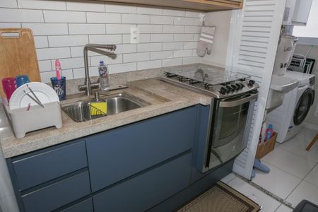 Apartamento para alugar com 53m², 2 quartos e 1 vagaCozinha e Área de Serviço