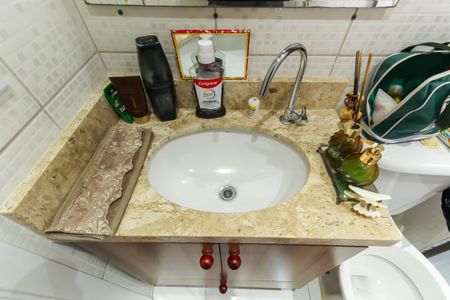 Apartamento para alugar com 44m², 2 quartos e sem vagaBanheiro