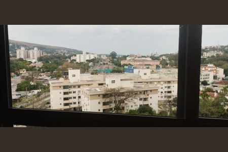 Vista de kitnet/studio para alugar com 1 quarto, 40m² em Teresópolis, Porto Alegre