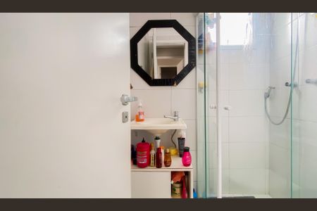 Apartamento à venda com 54m², 2 quartos e 1 vaga Apartamento à venda com 54m², 2 quartos e 1 vagaBanheiro