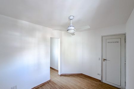 Apartamento à venda com 63m², 2 quartos e 1 vagaQuarto 2