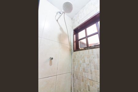 Banheiro  de casa para alugar com 2 quartos, 50m² em City Bussocaba, Osasco