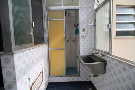 Apartamento para alugar com 78m², 2 quartos e 1 vagaÁrea de Serviço