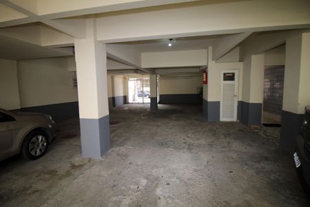 Apartamento para alugar com 78m², 2 quartos e 1 vagaÁrea comum - Garagem